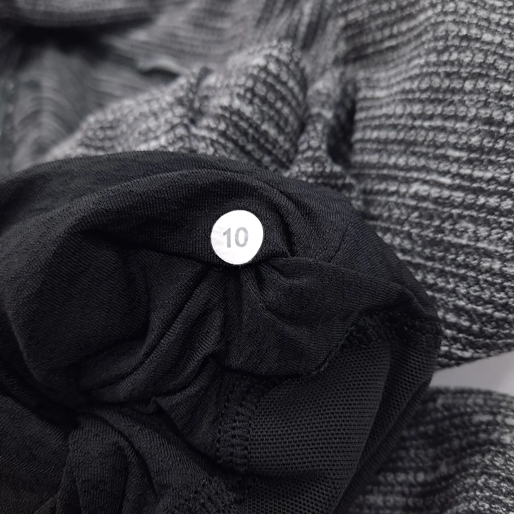 Lululemon Think Fast Women’s Pullover Heathered Black White Coco Pique - Size 10 - Picture 15 of 16